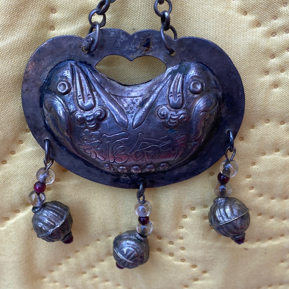 Antique Silver Pendant Necklace with Beaded Accents 30” - Picture 5 of 8